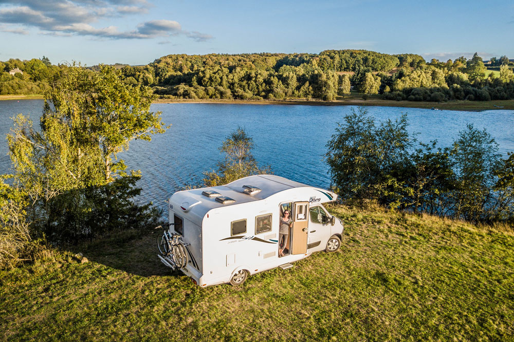 A 2017 model Sky 20 touring the lakes and natural parks of France.  This one is for sale right now
