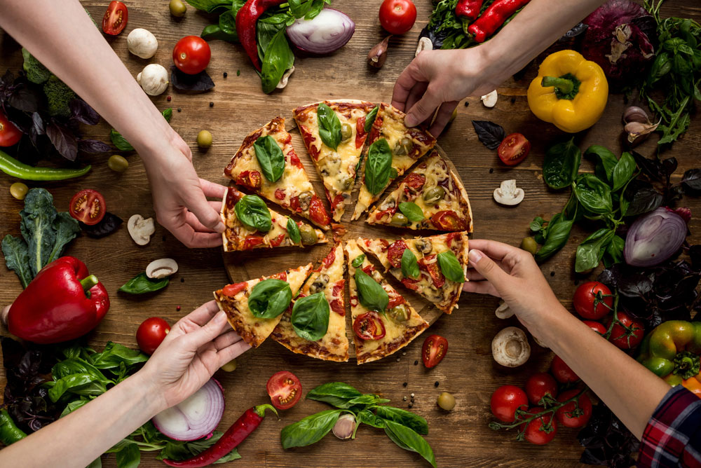 We all know you can share pizza with friends, why not share a motorhome!